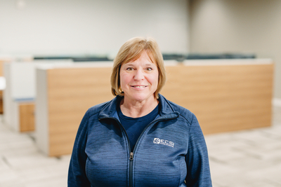 Kelly Tomsche, Assistant Service Manager